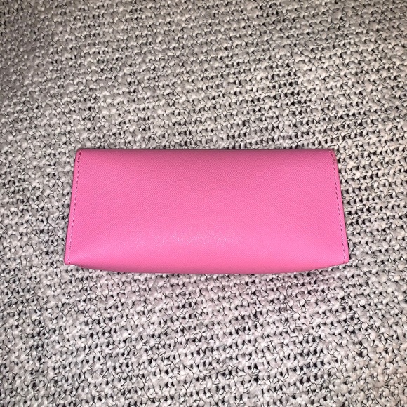Isaac Mizrahi Sunglasses with Leather Case main image 7